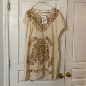 Dress off white with gold embroidery